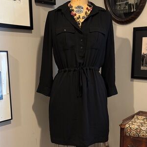 LOFT drawstring waist Black Button-Up Dress size 4 great for travel